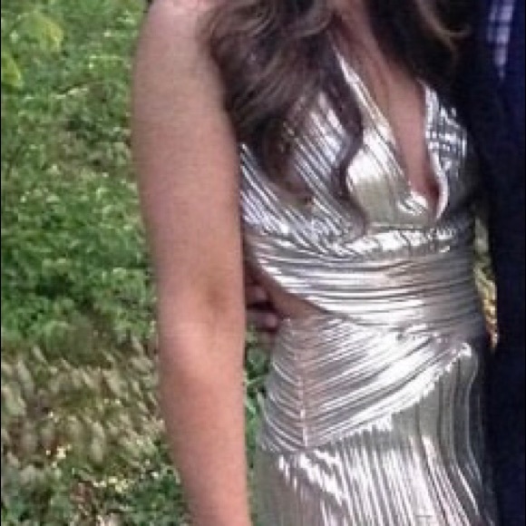 Dress - Picture 4 of 4